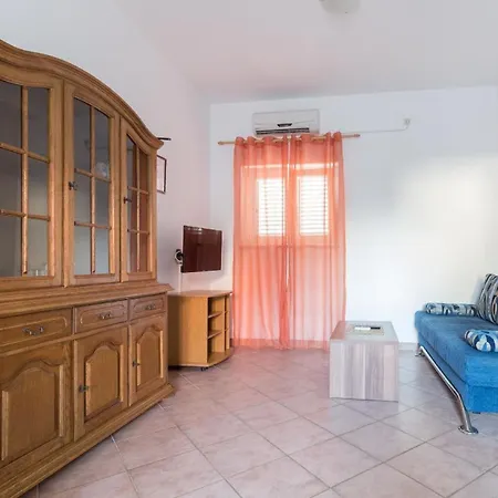 In Privlaka Mit Terrasse Appartamento *